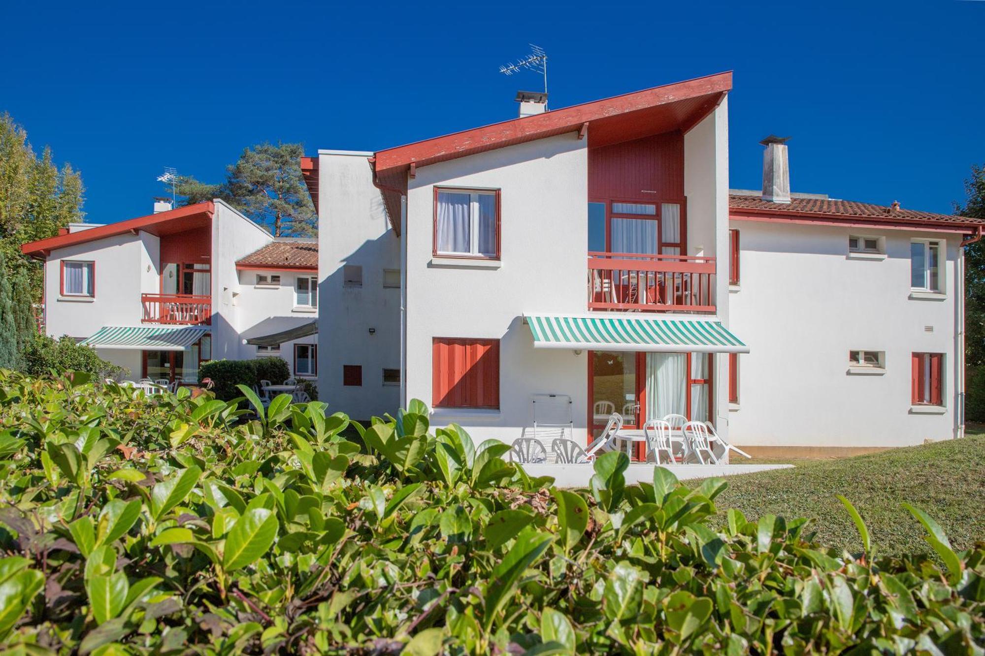 Vvf Residence Pays Basque แซงต์-ฌอง-ปี-เดอ-ปอร์ ภายนอก รูปภาพ